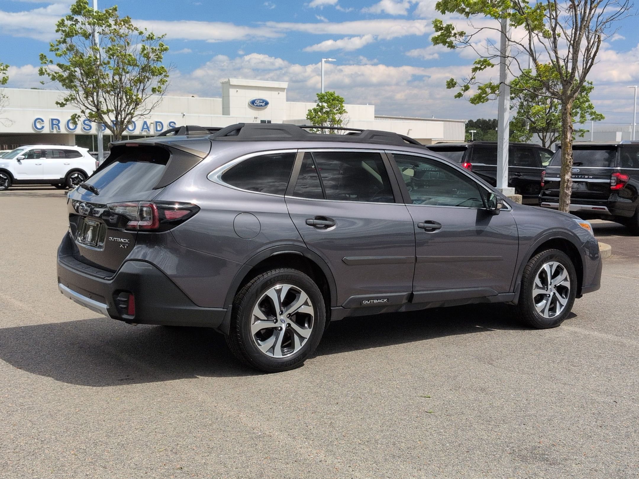 Used 2020 Subaru Outback Limited XT w/ Popular Package #2 image 5