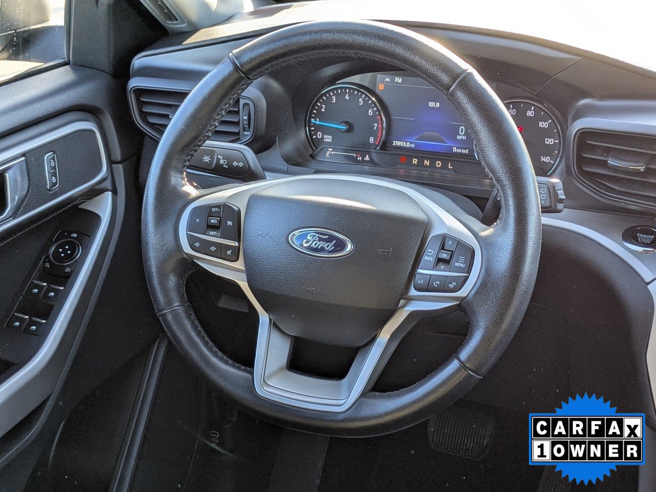 Certified 2023 Ford Explorer XLT image 21