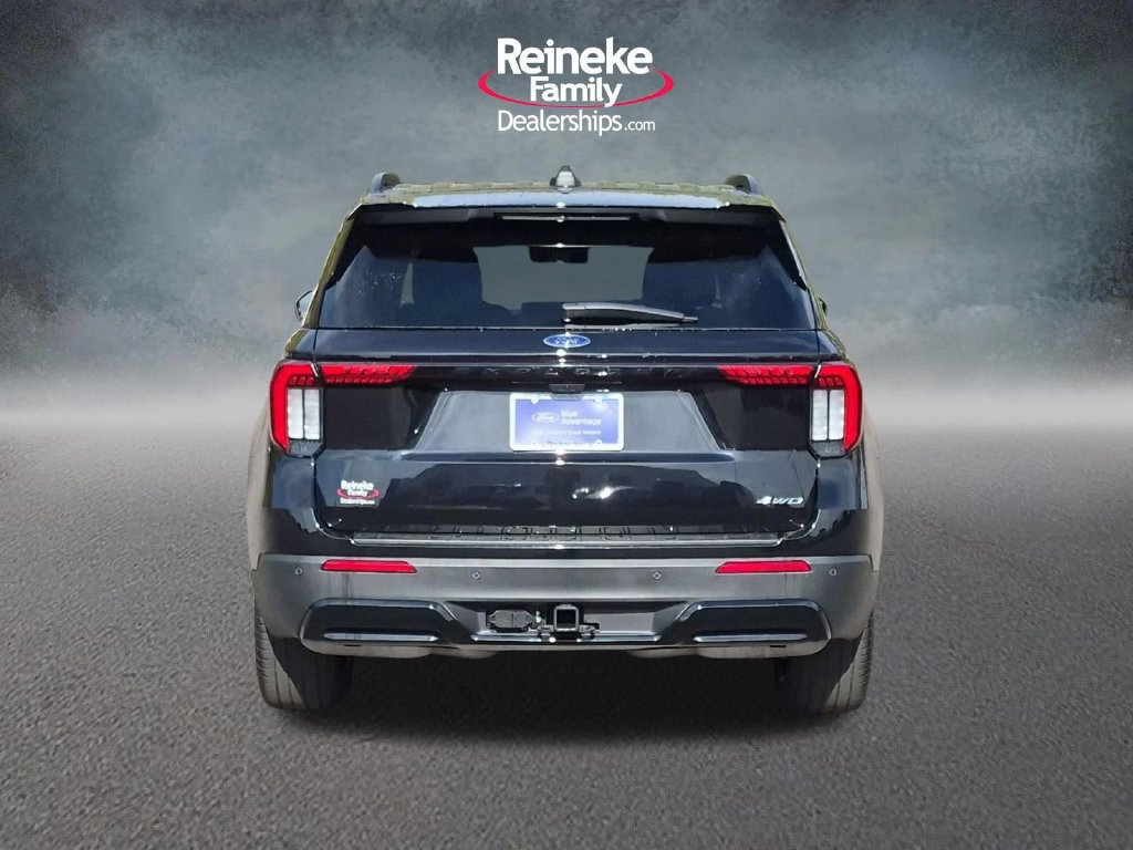Certified 2025 Ford Explorer ST-Line w/ Premium Package AWD/4WD image 7