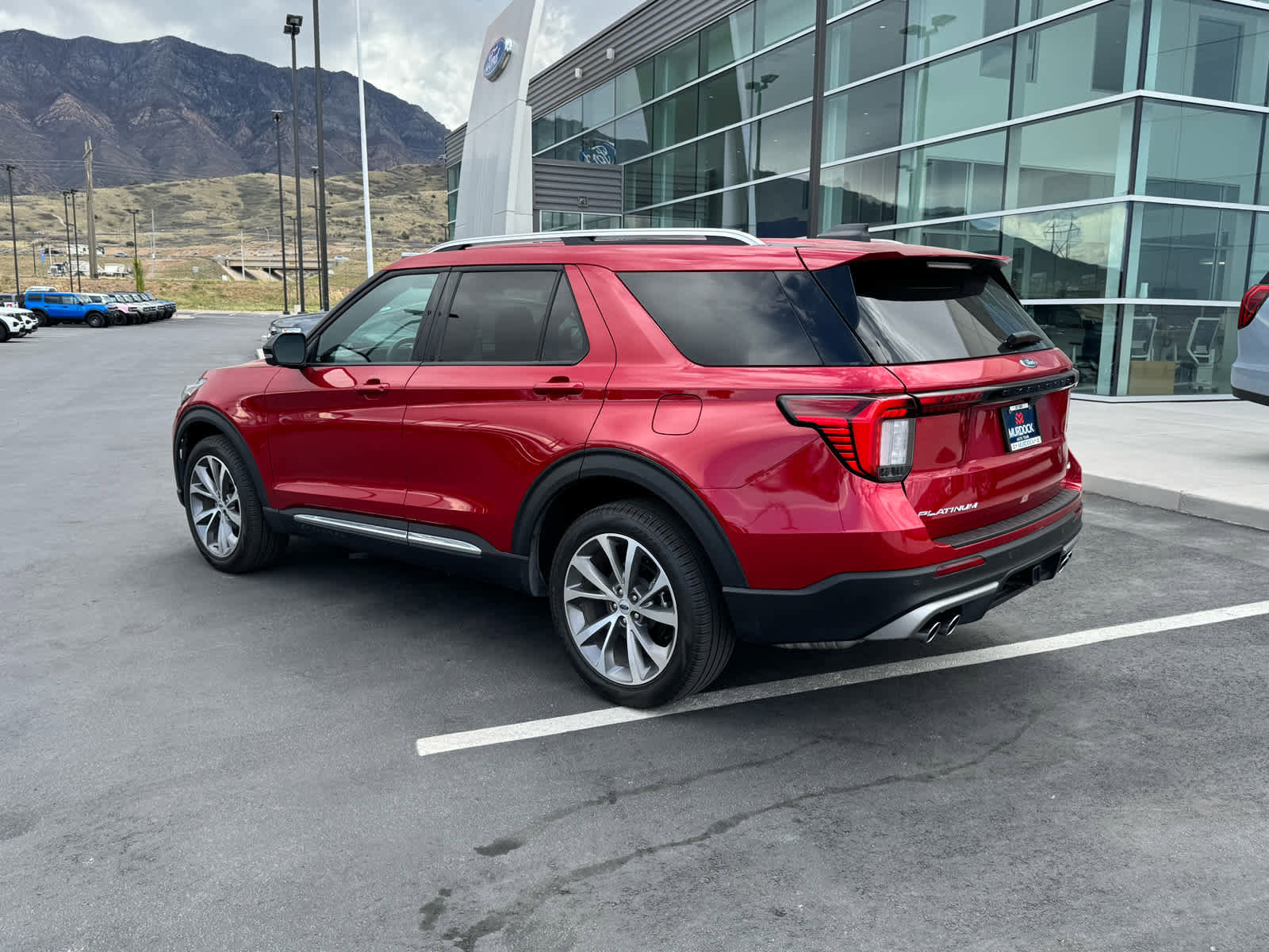 Certified 2025 Ford Explorer Platinum w/ Ultimate Package AWD/4WD image 8