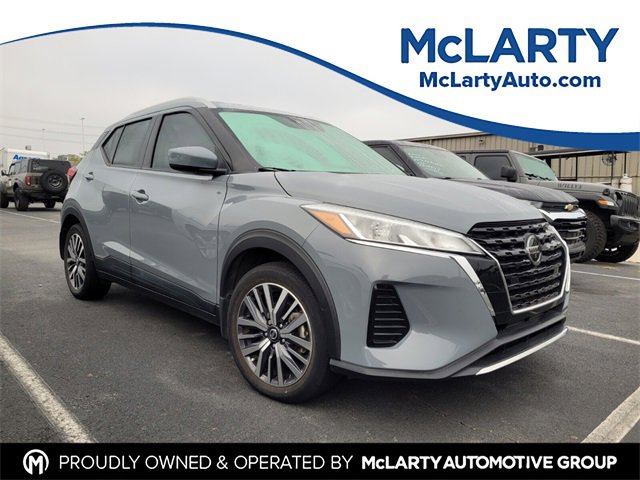 Used 2021 Nissan Kicks SV