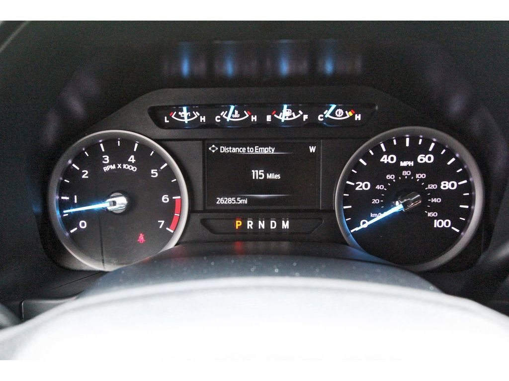 Certified 2022 Ford F250 XLT w/ XLT Premium Package AWD/4WD image 15