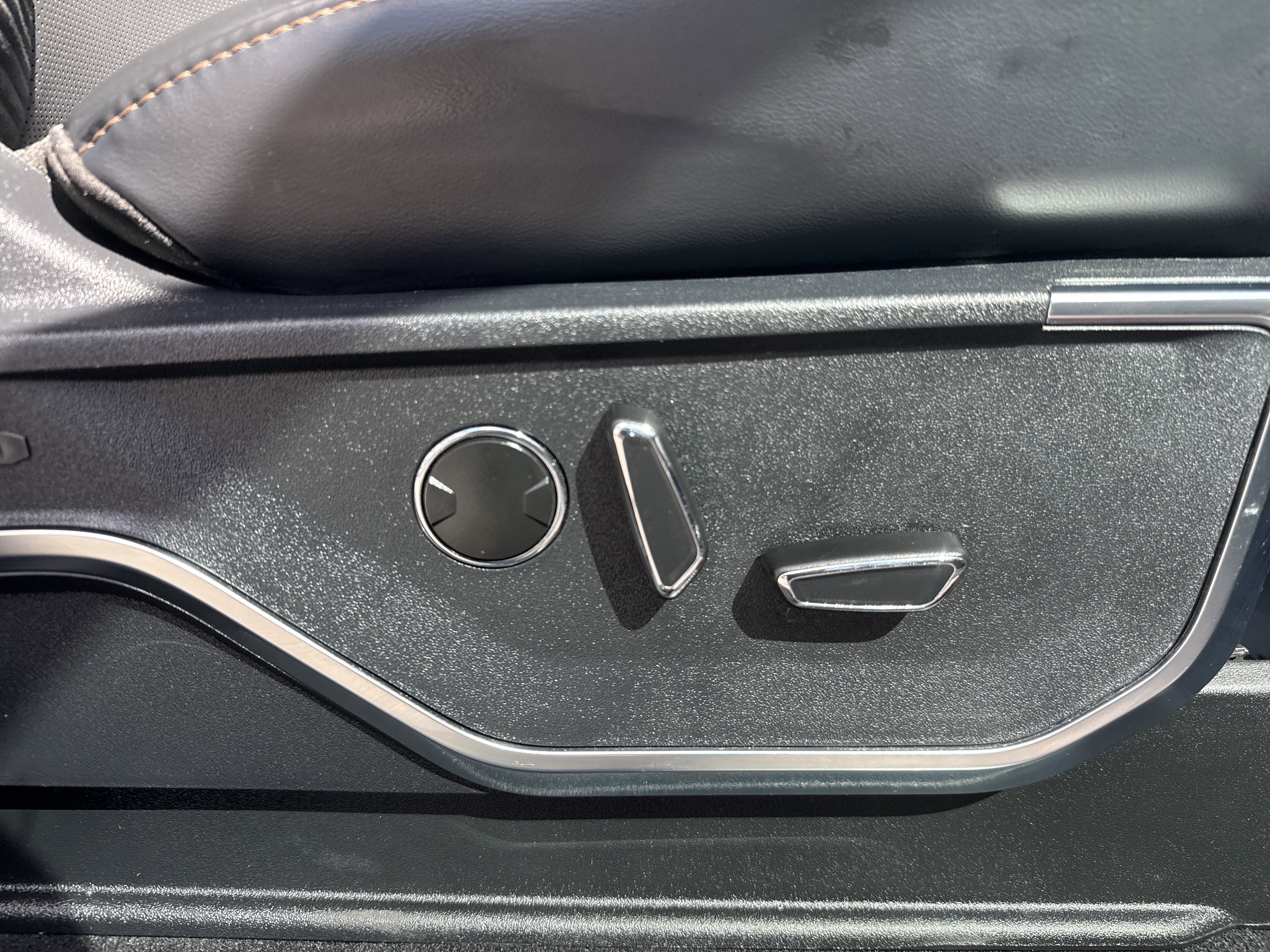 Certified 2023 Ford F150 Raptor image 31