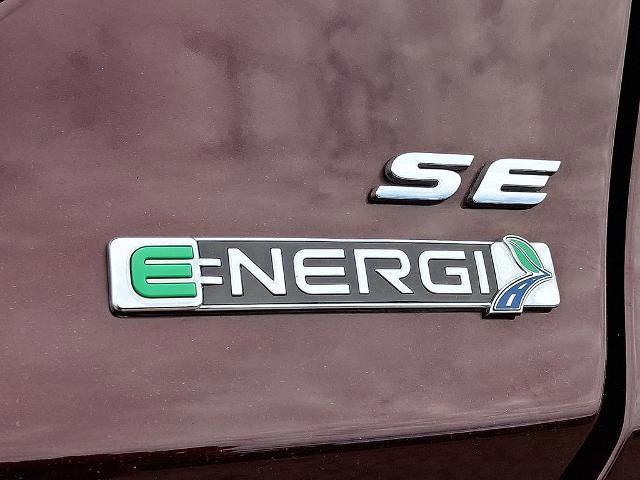 Certified 2017 Ford Fusion Energi SE image 33