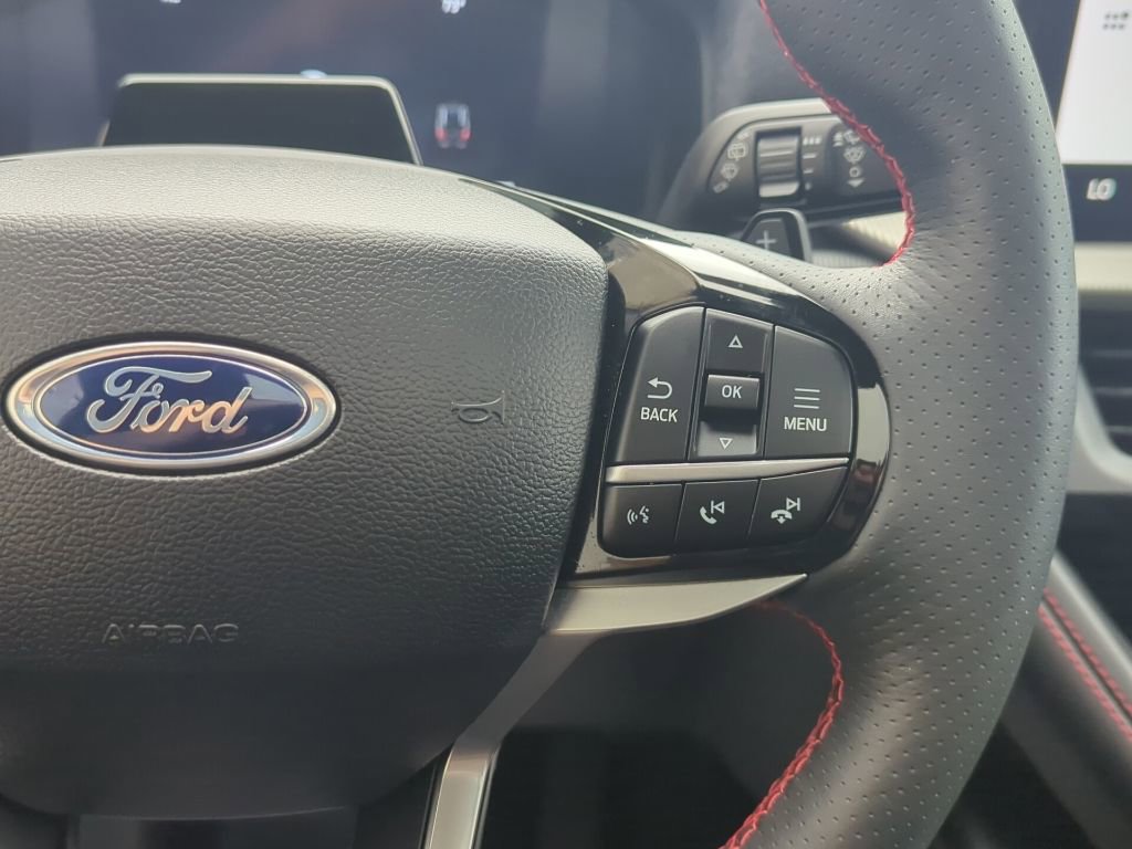 Certified 2025 Ford Explorer ST AWD/4WD image 23