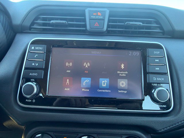 Used 2025 Nissan Versa S w/ Trunk Package FWD image 22