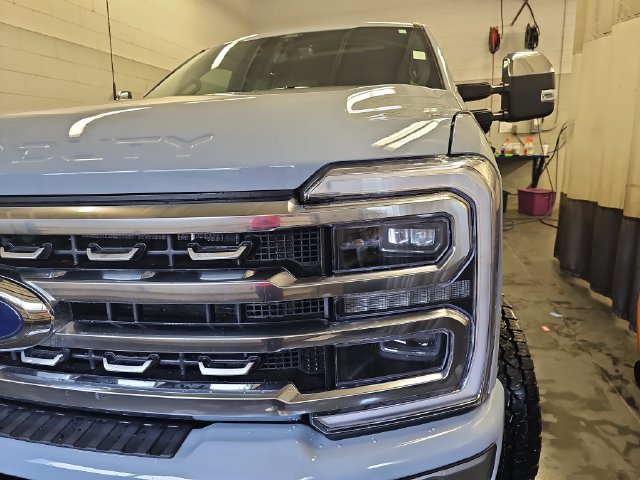 Certified 2024 Ford F250 Platinum AWD/4WD image 27