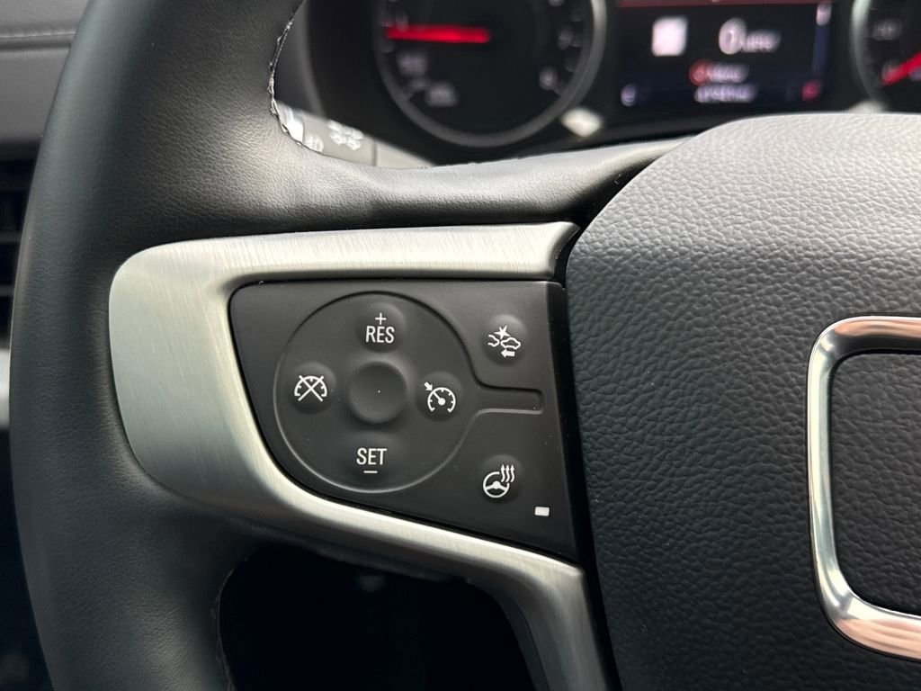 Used 2024 GMC Terrain SLT w/ Infotainment Package II image 17