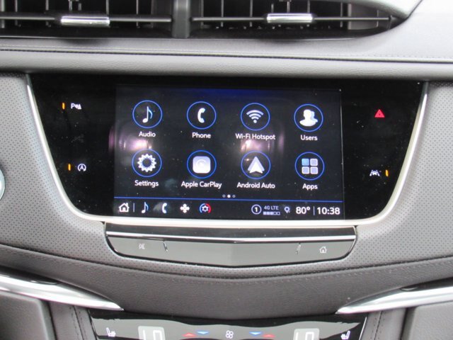 Used 2025 Cadillac XT6 Luxury FWD image 28