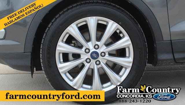 Certified 2017 Ford Escape Titanium FWD image 9