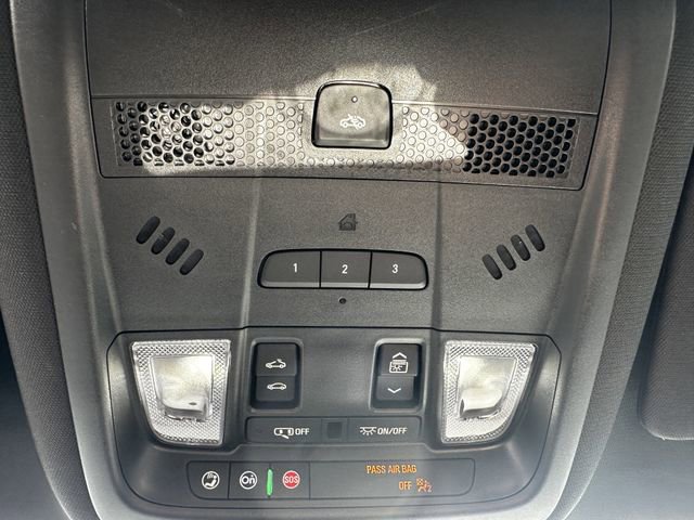 Used 2025 Cadillac XT6 Sport w/ Technology Package image 27