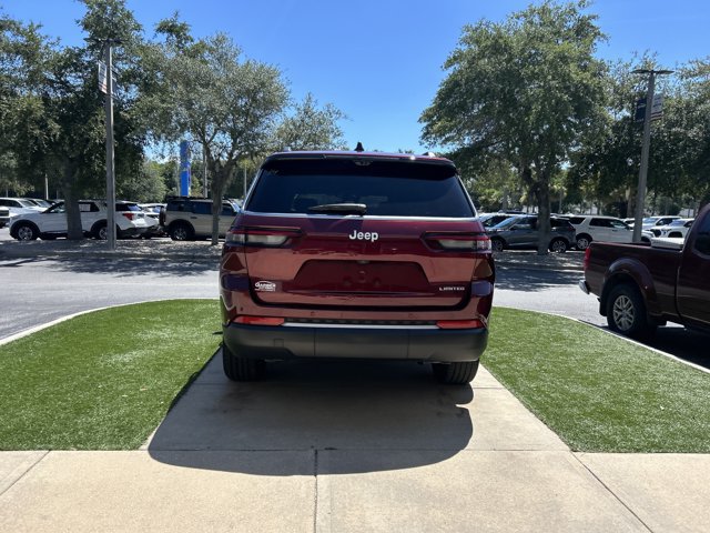 Used 2026 Jeep Grand Cherokee L Limited w/ Luxury Tech Group II RWD image 5