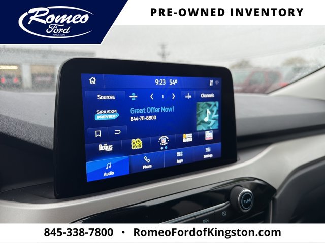 Certified 2022 Ford Escape SE w/ Cold Weather Package AWD/4WD image 18