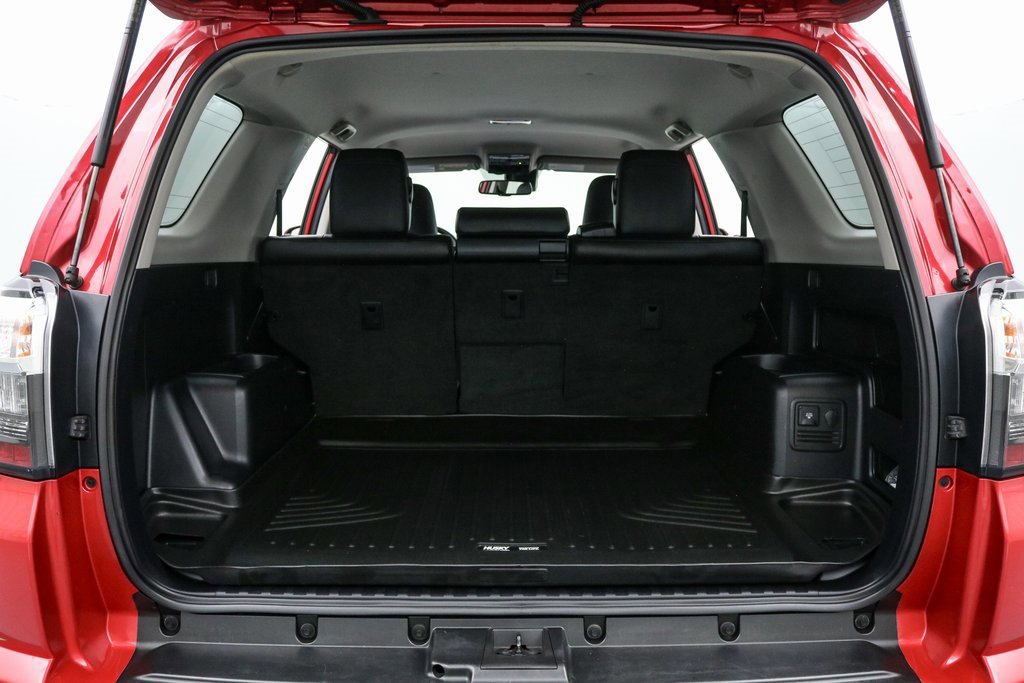 Used 2022 Toyota 4Runner TRD Off-Road Premium image 19