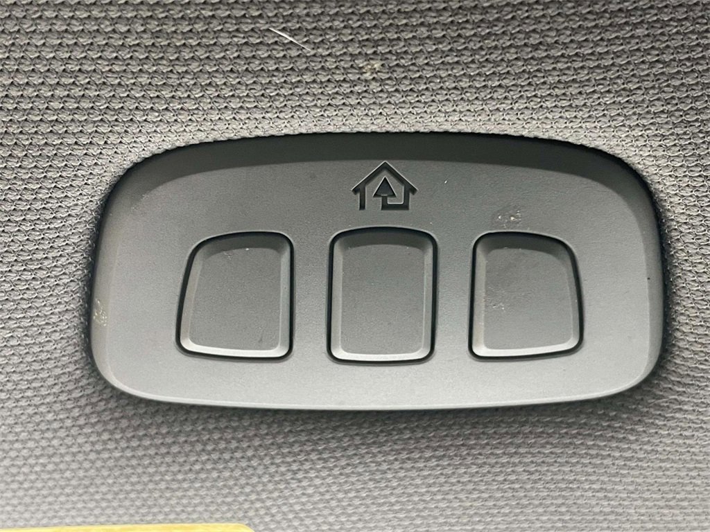 Certified 2019 Ford F150 Lariat image 30