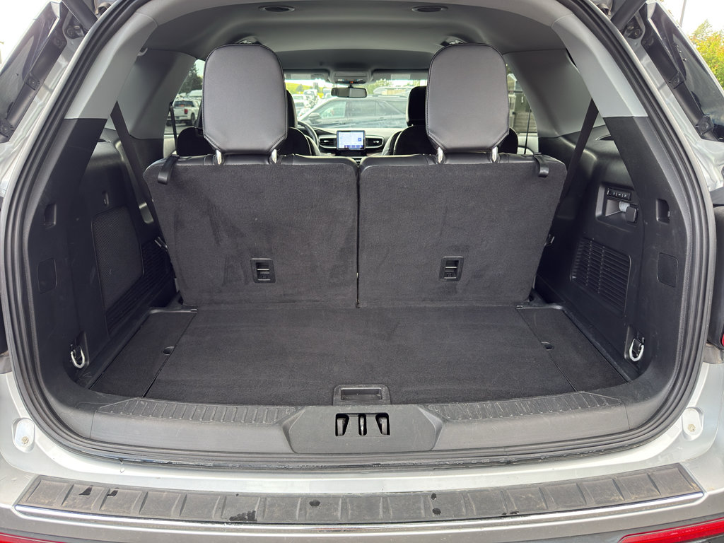 Certified 2024 Ford Explorer Limited AWD/4WD image 11