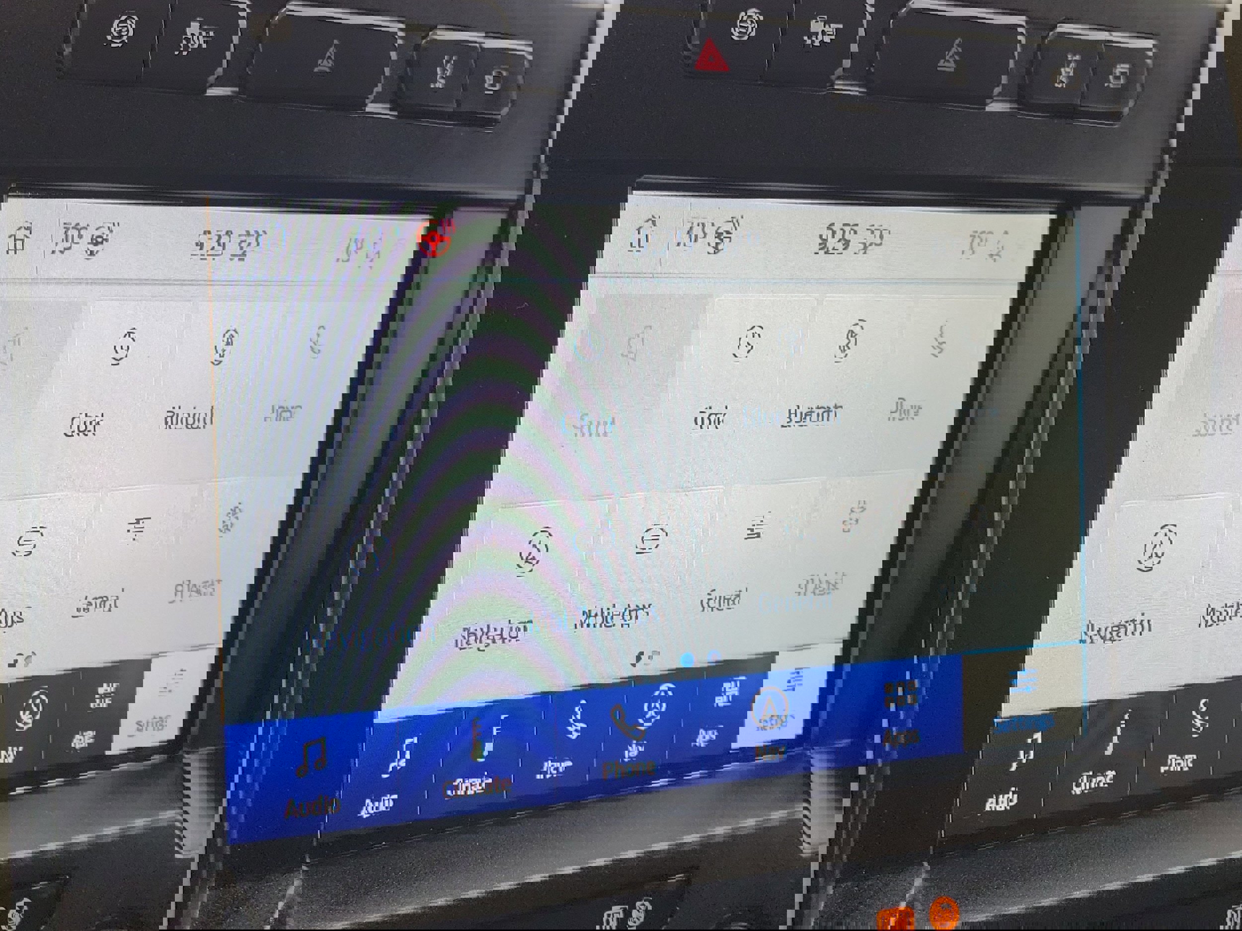 Certified 2020 Ford F350 Lariat w/ Chrome Package image 29