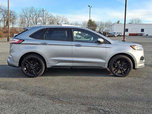 Certified 2020 Ford Edge ST w/ Equipment Group 401A image 5