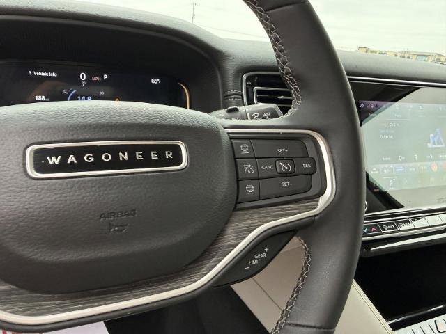 Used 2024 Jeep Wagoneer L Series II w/ Flexible Seating Group AWD/4WD image 21