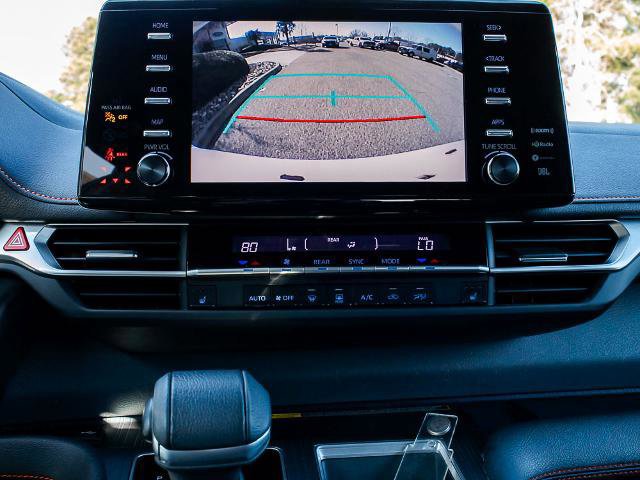 Used 2022 Toyota Sienna XSE w/ XSE Plus Package image 21