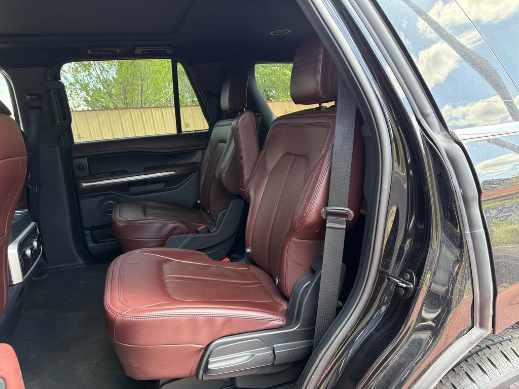 Certified 2024 Ford Expedition Limited AWD/4WD image 23