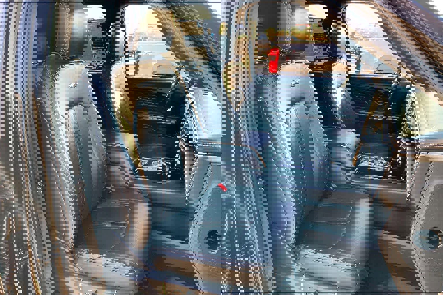 Certified 2023 Ford Expedition Max Platinum image 10