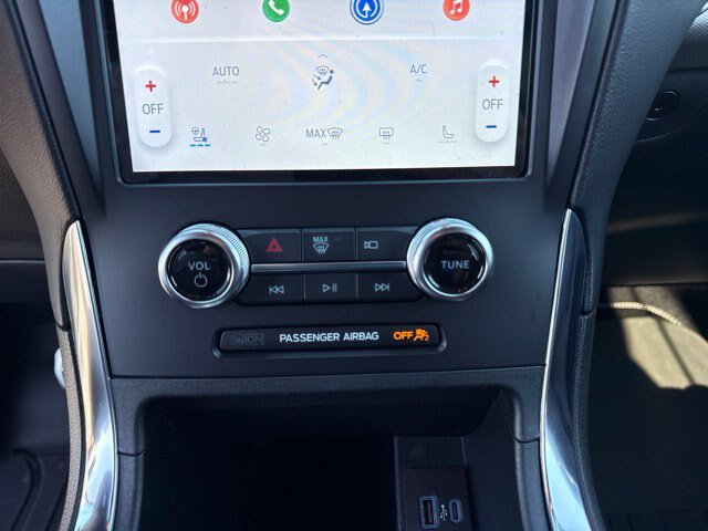 Certified 2024 Ford Edge ST w/ Equipment Group 401A AWD/4WD image 28