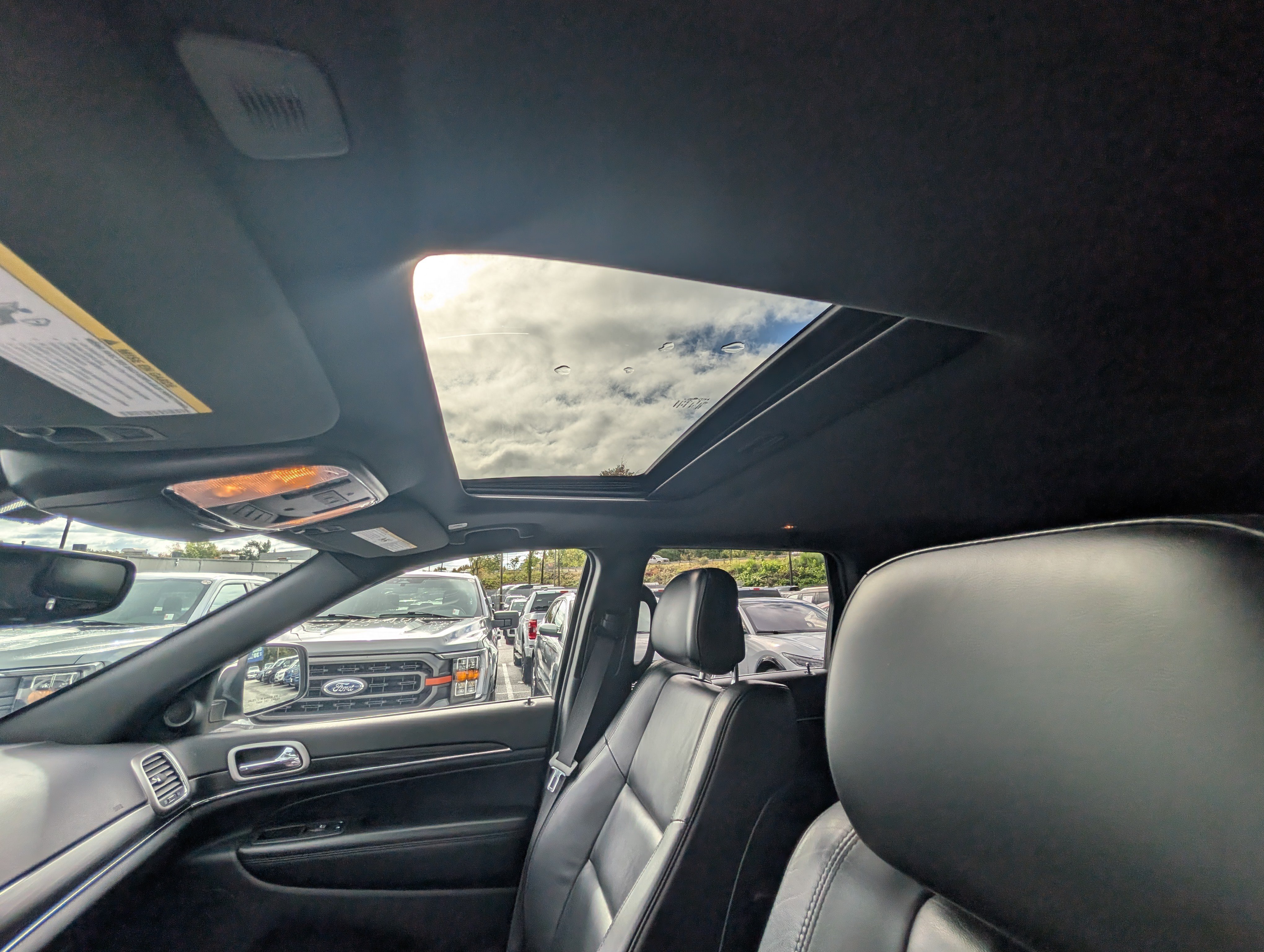 Used 2020 Jeep Grand Cherokee Limited AWD/4WD image 21