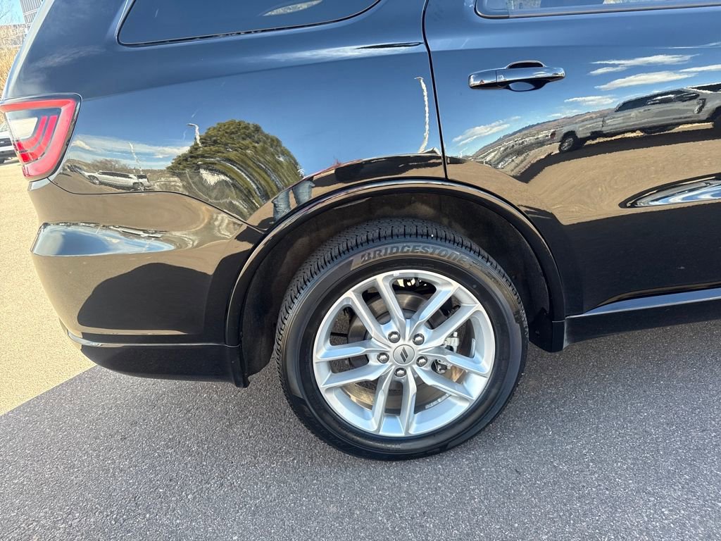 Used 2024 Dodge Durango GT image 29