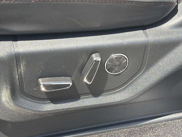 Certified 2019 Ford F150 Platinum w/ Equipment Group 701A Luxury image 21