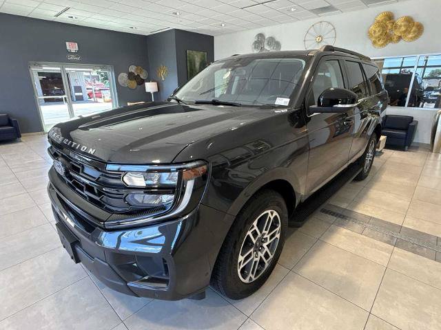 Certified 2025 Ford Expedition Active AWD/4WD image 7