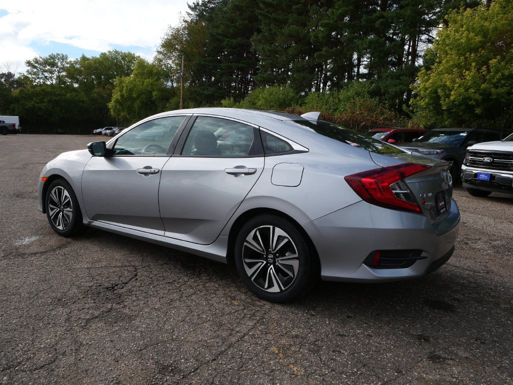 Used 2018 Honda Civic EX-T image 4