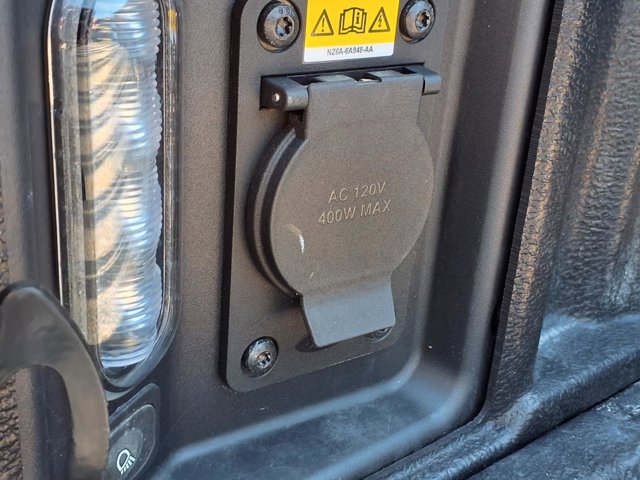 Certified 2024 Ford Maverick XLT w/ XLT Luxury Package FWD image 28