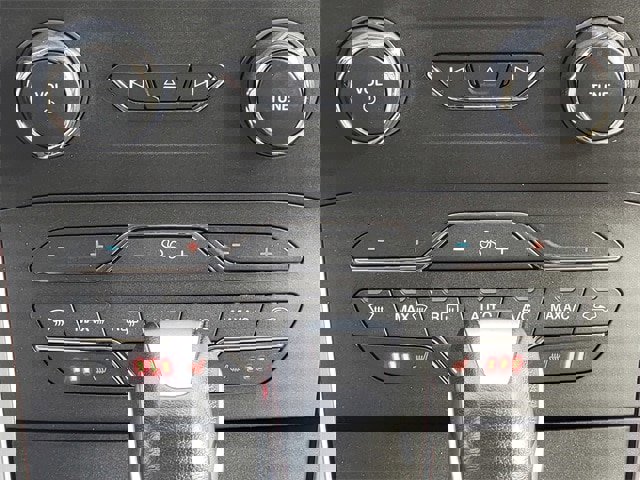 Certified 2018 Ford Edge SEL w/ Equipment Group 201A image 29