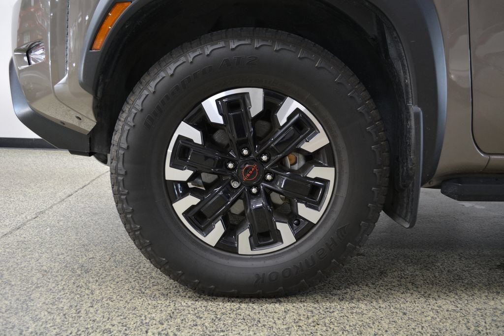 Used 2024 Nissan Frontier PRO-4X w/ Pro Convenience Package AWD/4WD image 11