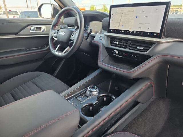 Certified 2026 Ford Explorer ST-Line AWD/4WD image 17
