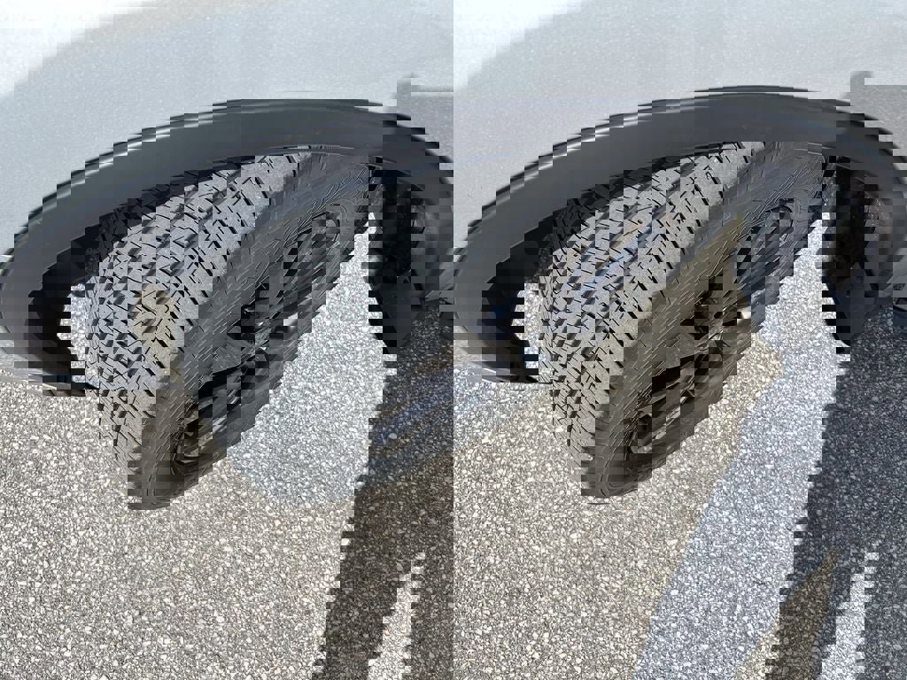 Used 2018 Nissan Murano SV w/ Premium Package image 31