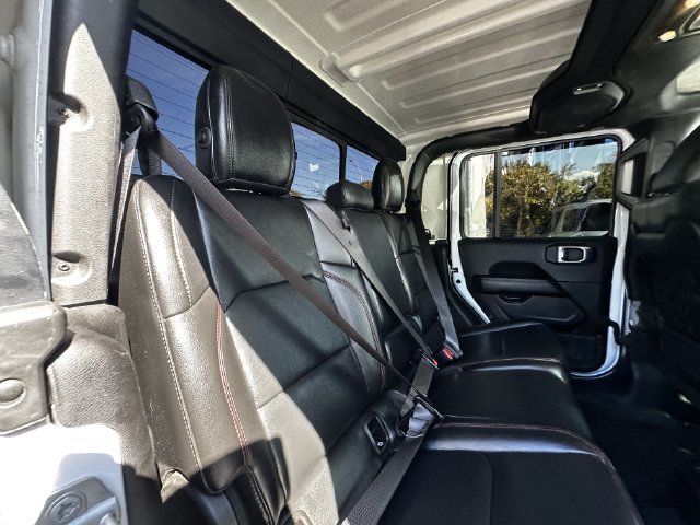 Used 2021 Jeep Gladiator Rubicon AWD/4WD image 37
