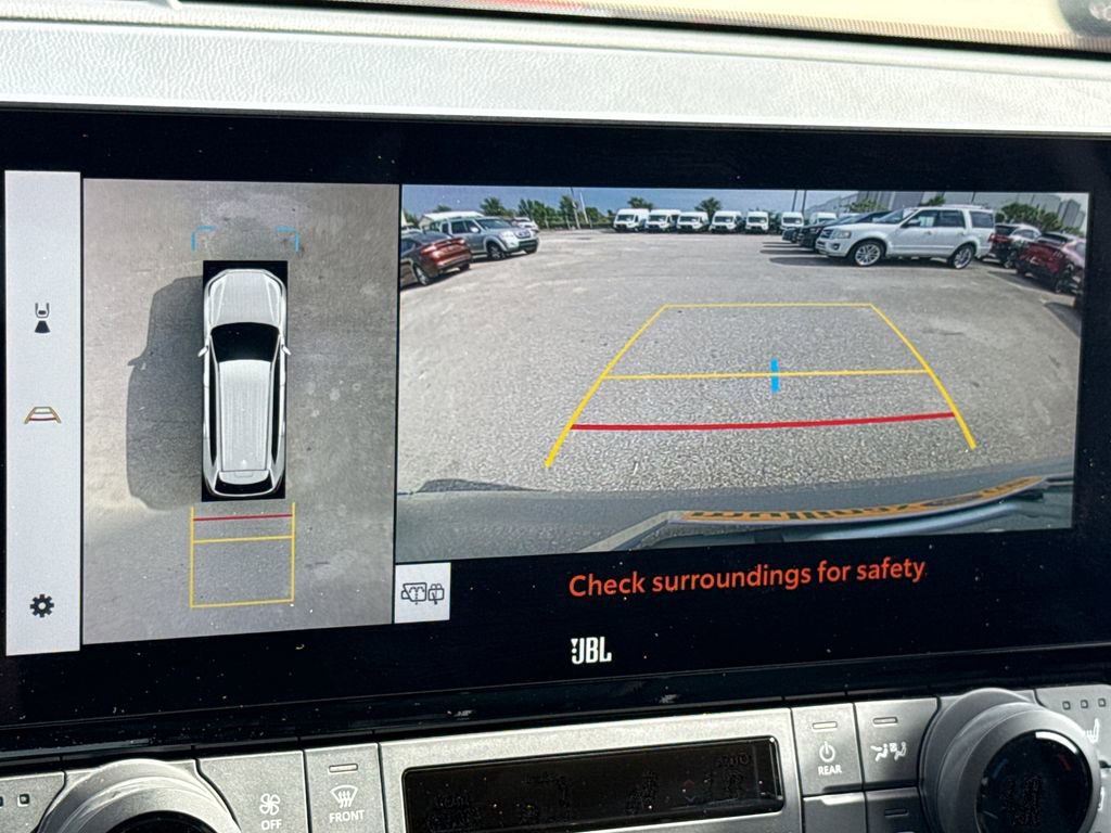 Used 2024 Toyota Grand Highlander AWD image 22