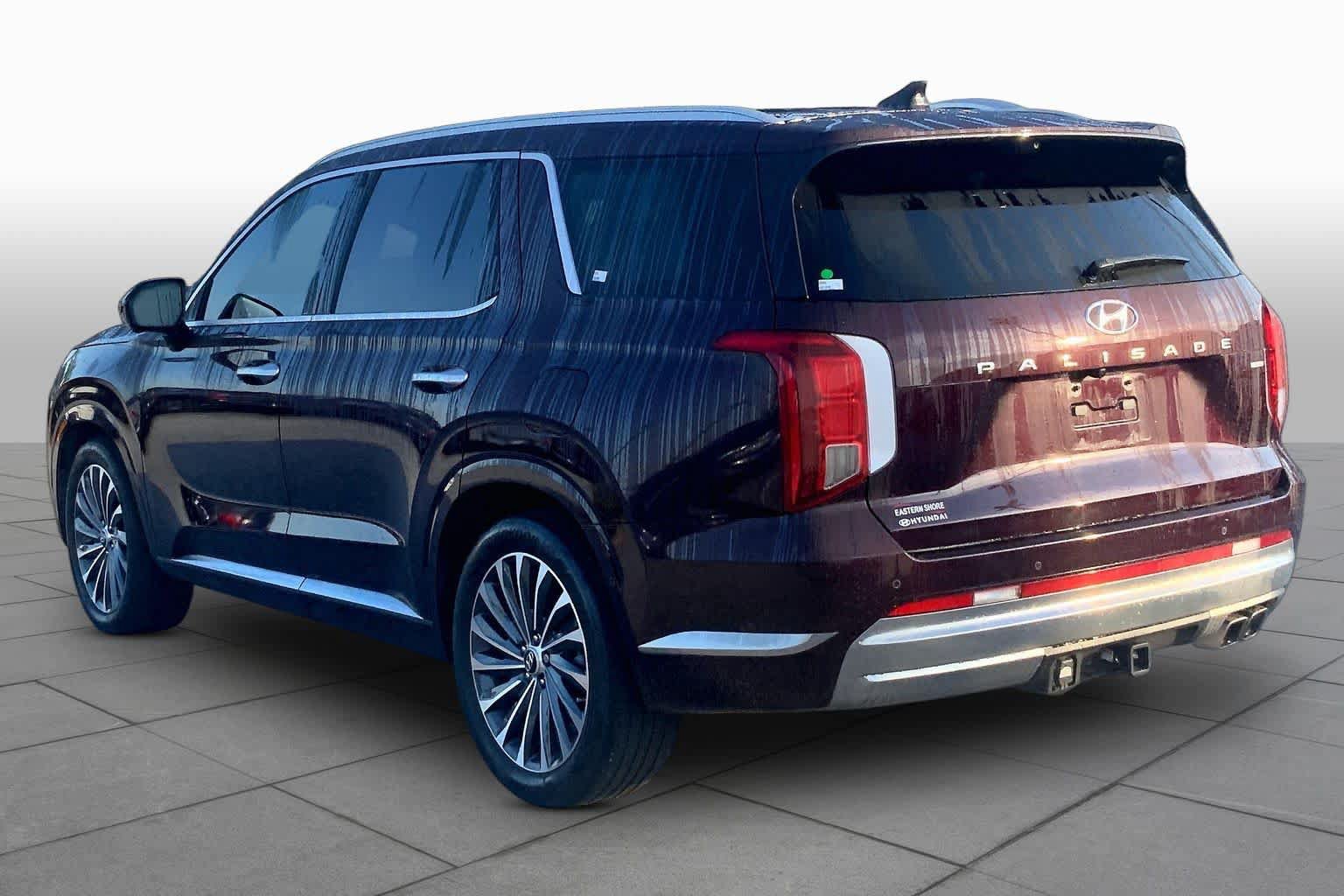 Used 2025 Hyundai Palisade Calligraphy AWD/4WD image 11