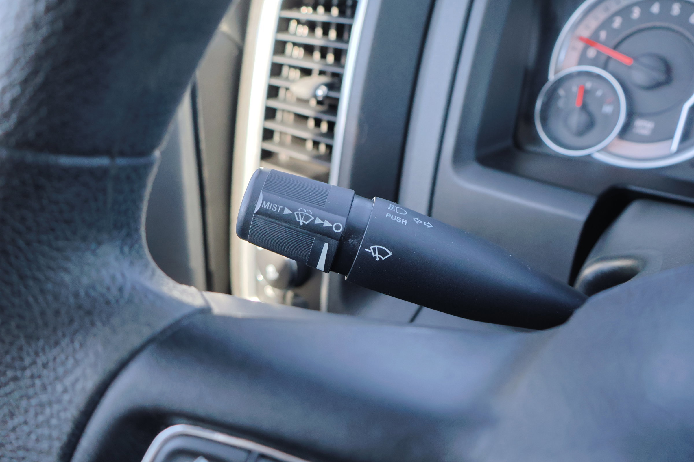 Used 2019 RAM 1500 Classic Warlock w/ Electronics Group image 19