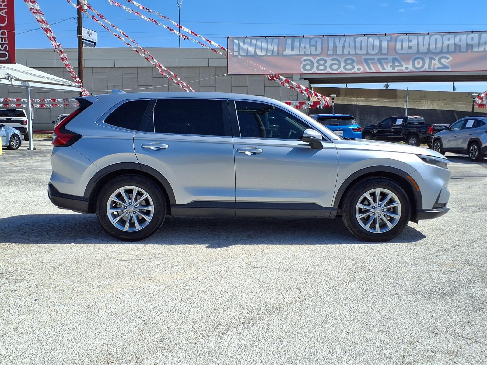 Used 2025 Honda CR-V EX image 5