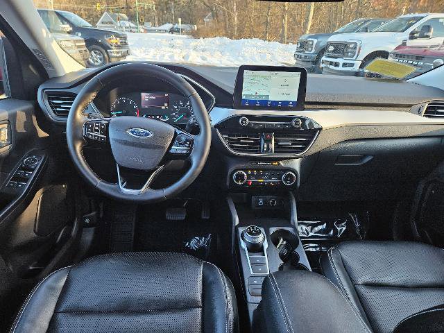 Certified 2022 Ford Escape SEL w/ Class II Trailer Tow Package AWD/4WD image 12