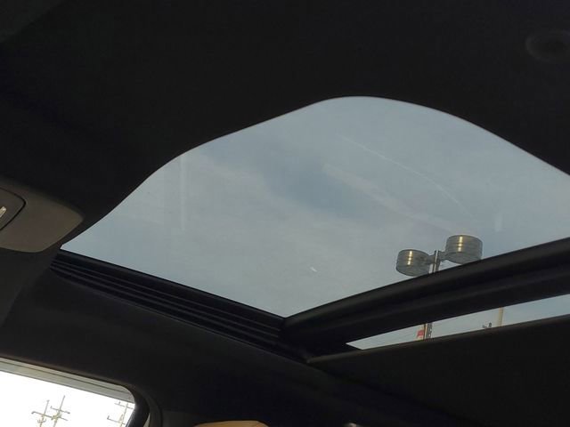 Certified 2021 Ford F150 Lariat w/ Equipment Group 502A High image 11