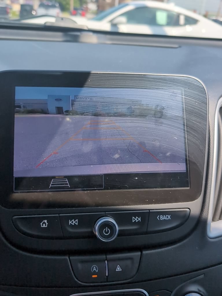 Used 2023 Chevrolet Malibu LT FWD image 12