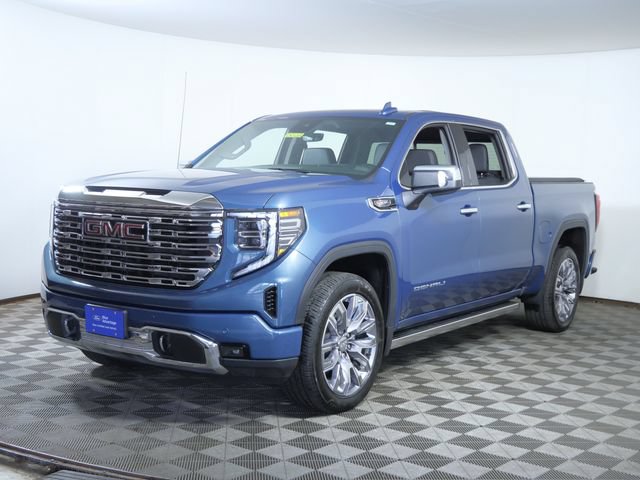 Used 2024 GMC Sierra 1500 Denali AWD/4WD image 2