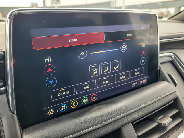 Used 2021 Chevrolet Suburban LT image 14