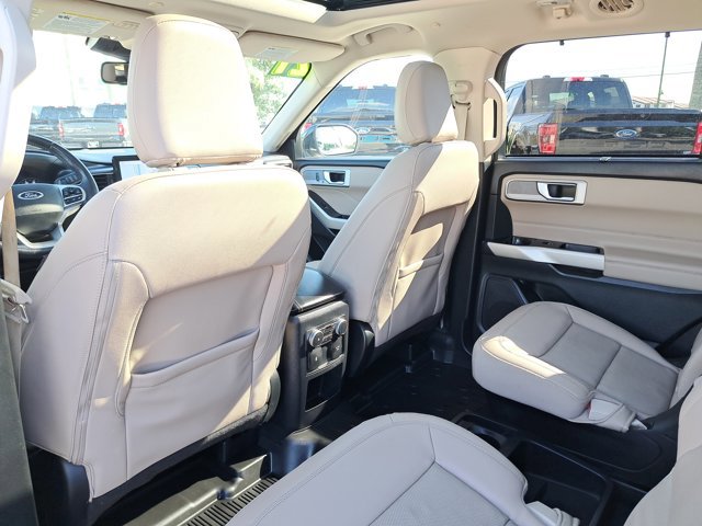 Certified 2021 Ford Explorer Limited w/ Hybrid Equipment Group 310A image 10
