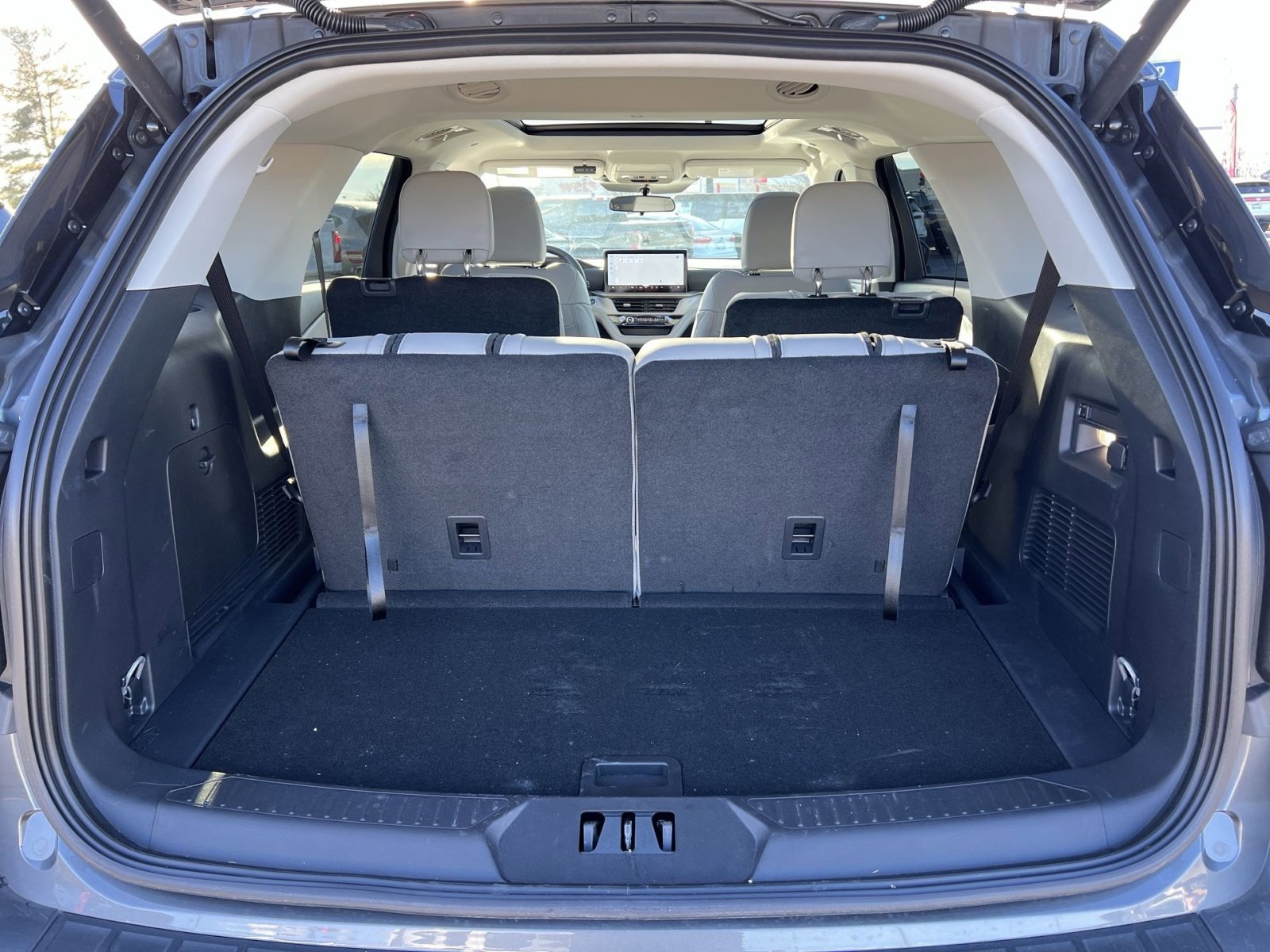 Certified 2026 Ford Explorer Active w/ Active Comfort Package image 27