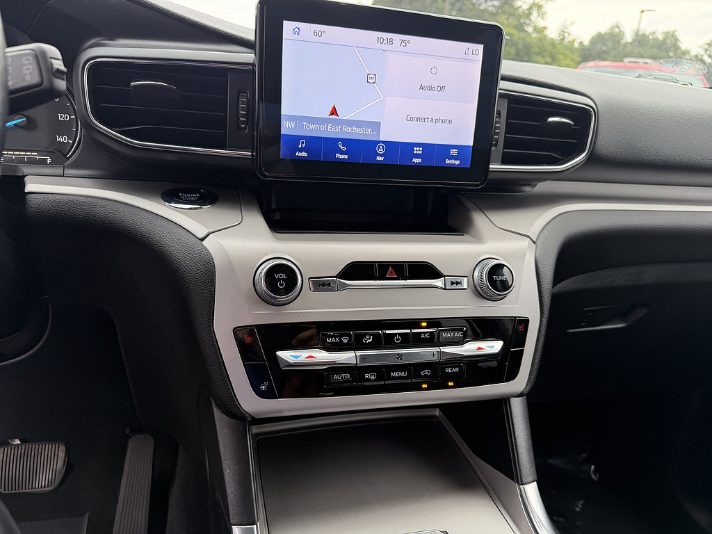 Certified 2023 Ford Explorer XLT w/ Equipment Group 202A AWD/4WD image 18